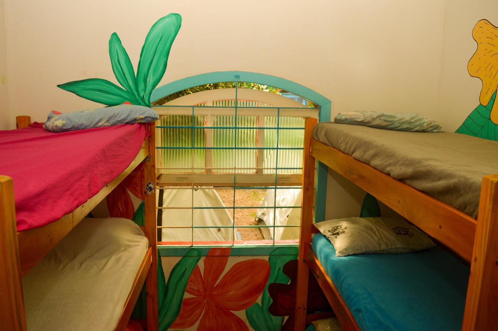 Hostel Tropico De Capricornio - Itagua Убатуба Номер фото