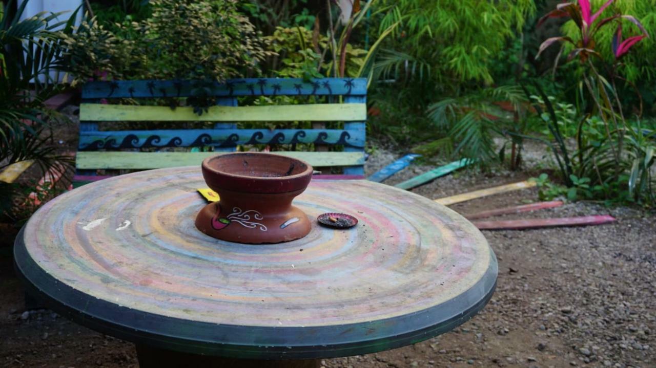 Hostel Tropico De Capricornio - Itagua Убатуба Экстерьер фото
